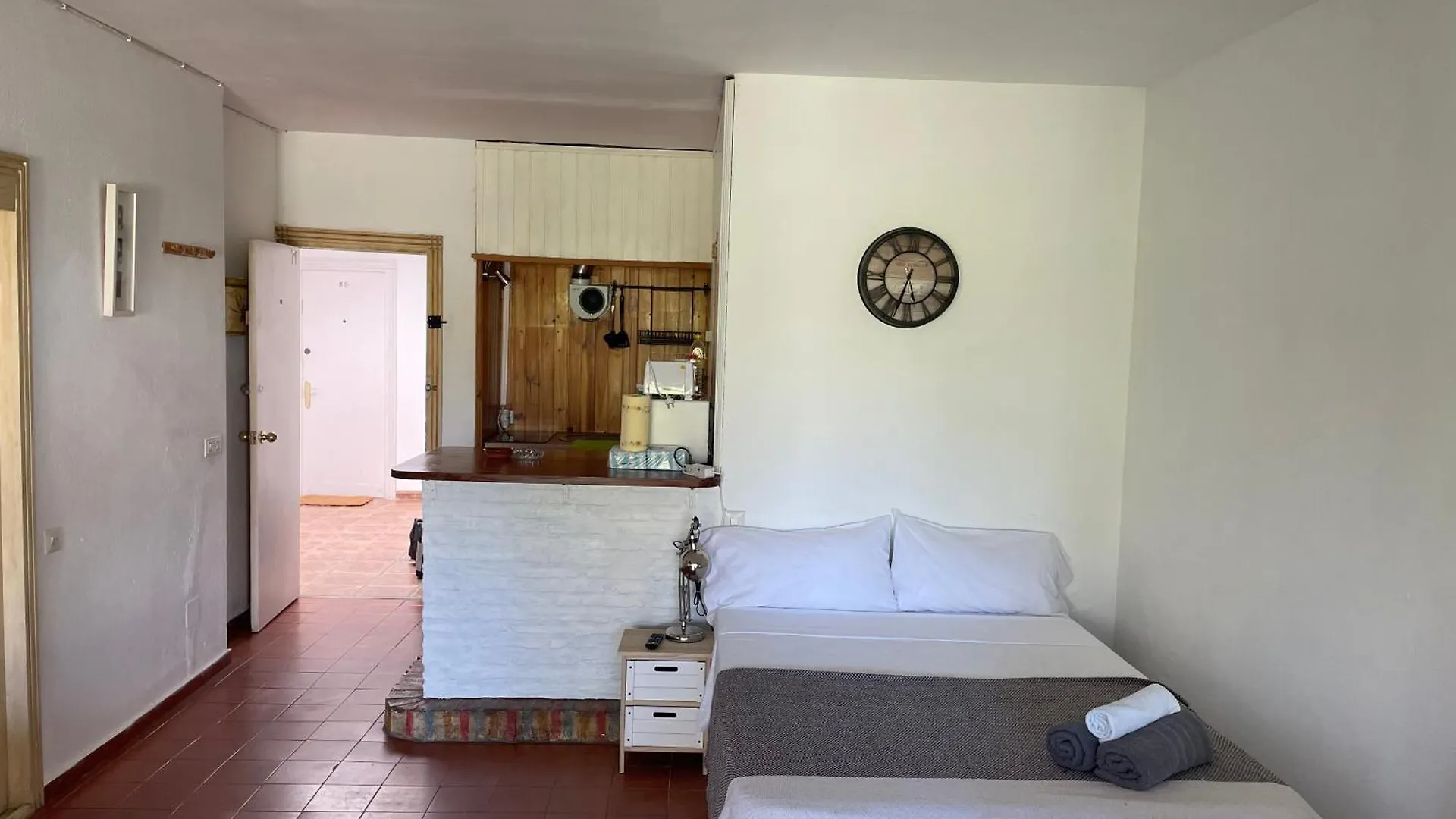 Marbella , Banus Precioso Estudio, 300 Mts Playa 0*,  Spain
